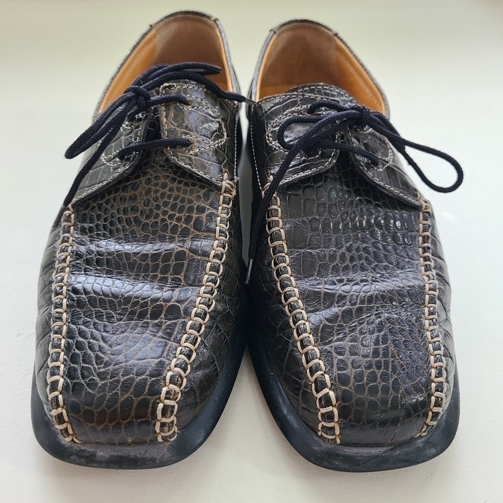 Bruno Magli dk green leather shoes size EU37, US unisex/men’s size 5